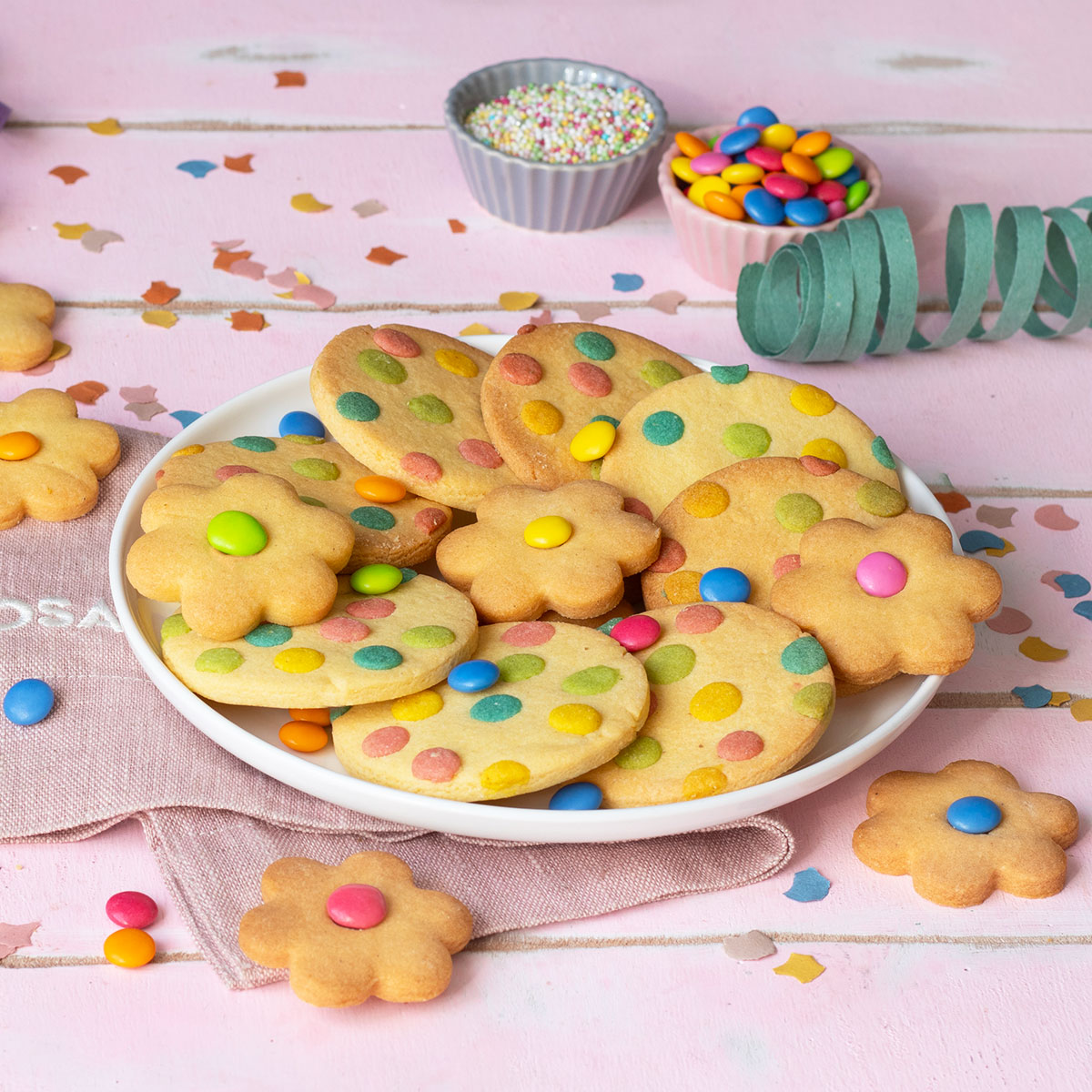 Biscotti coriandoli e fiorellini