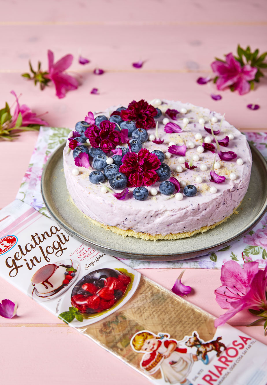 Cheesecake con mousse di mirtilli