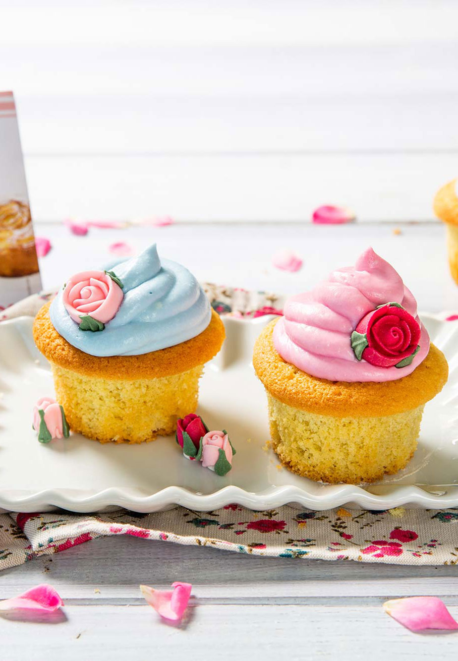 Cupcake con frosting colorato