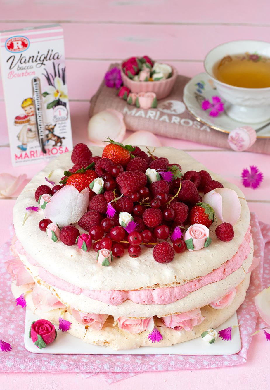 Pavlova ai frutti rossi