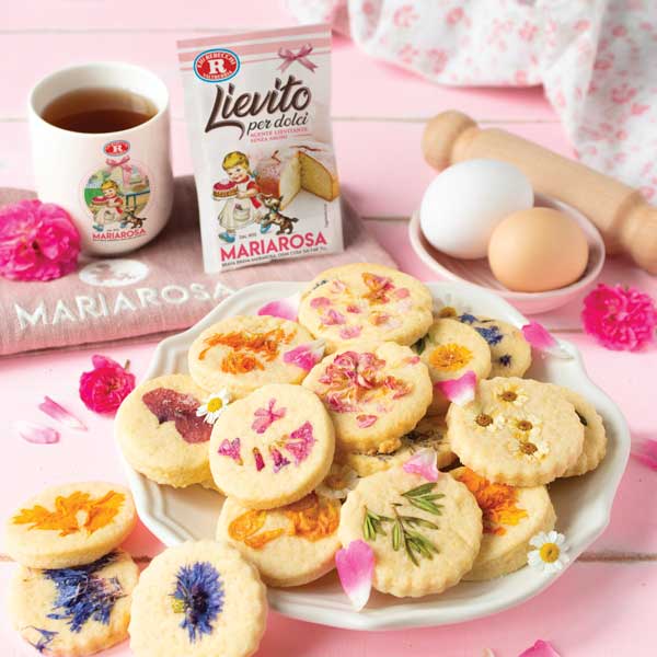Biscotti con fiori